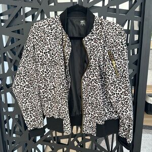 Albion Cheetah Bomber jacket size small.